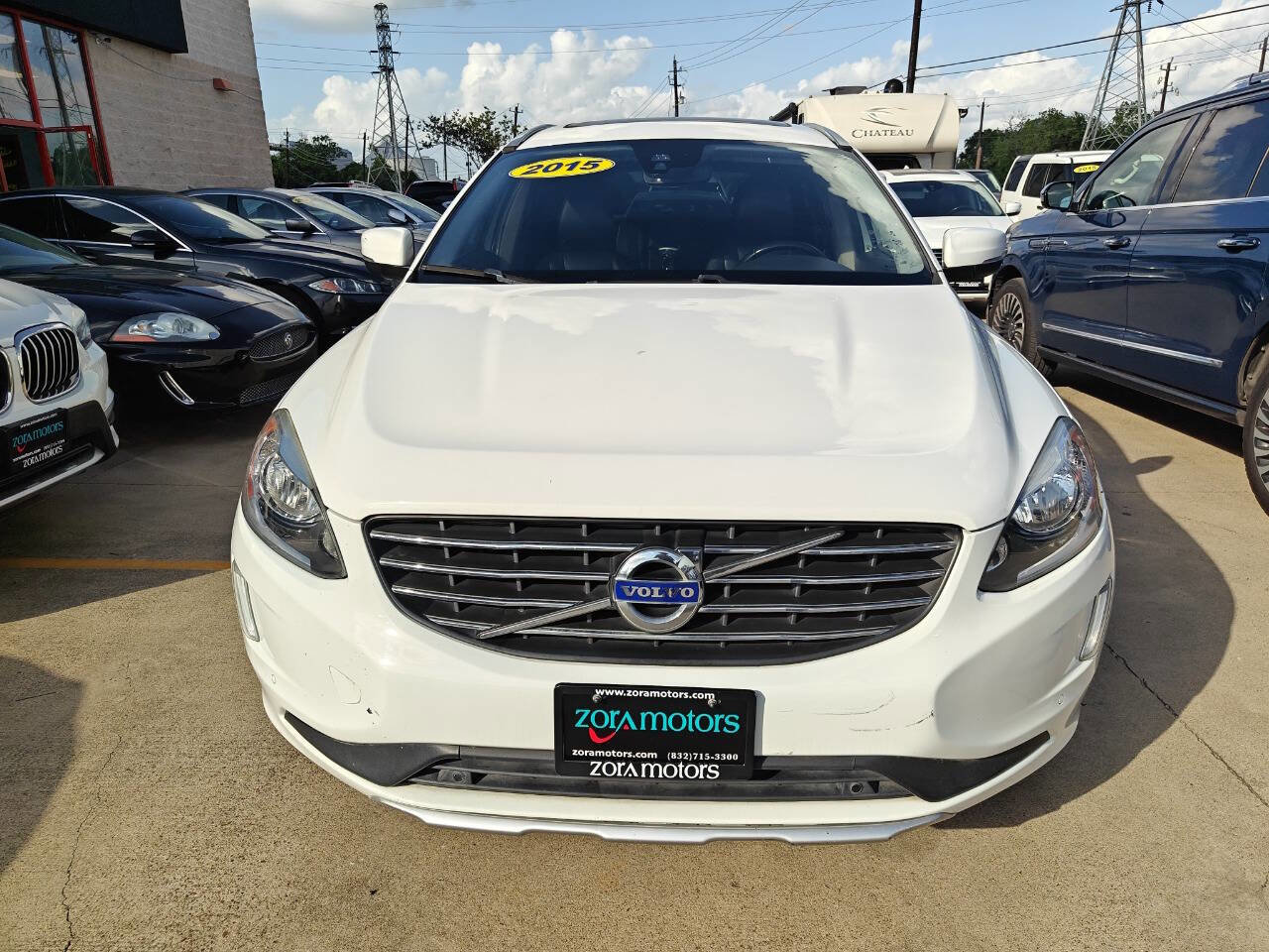 Used 2015 Volvo XC60 T5 Premier w/ Proximity Package FWD image 3