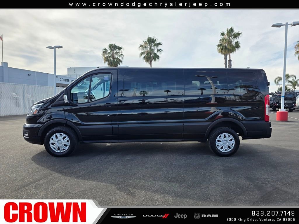 Used 2023 Ford Transit 350 XLT image 4