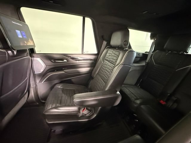Used 2023 Cadillac Escalade V AWD/4WD image 40