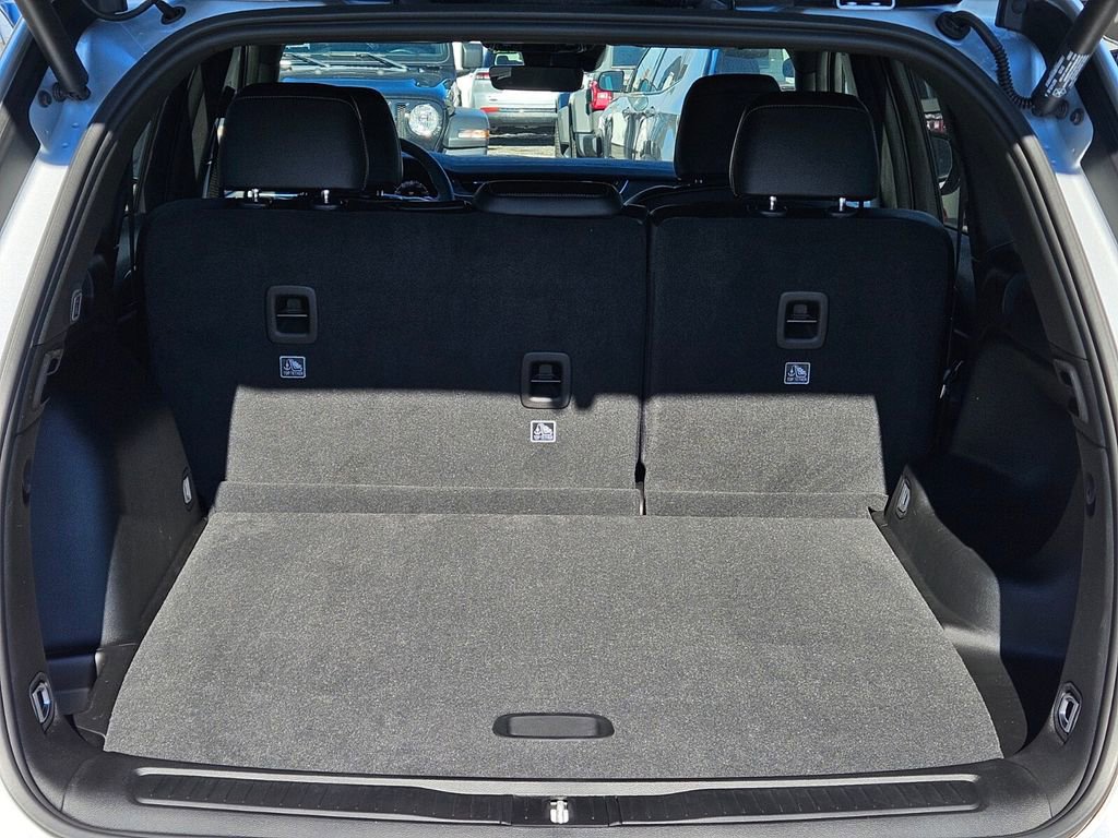 New 2025 Jeep Grand Cherokee Altitude image 29