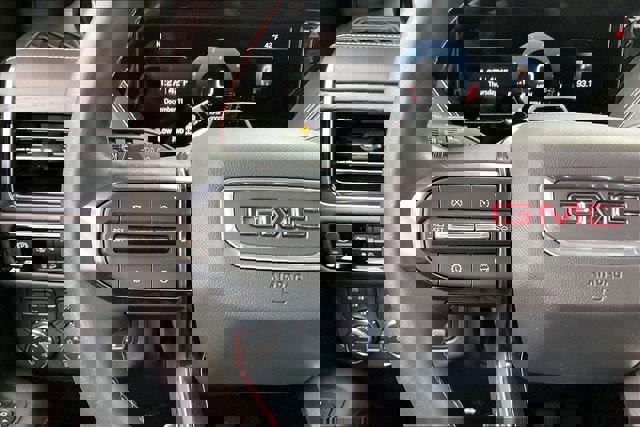 Certified 2025 GMC Yukon XL AT4 Ultimate image 23