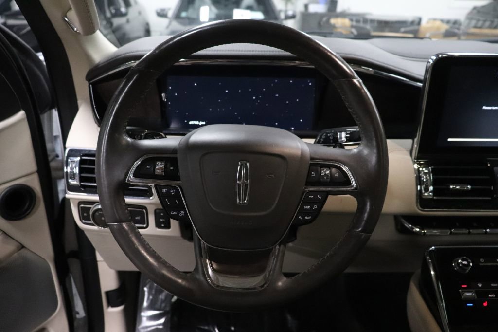 Used 2021 Lincoln Navigator Reserve w/ Luxury Package image 28