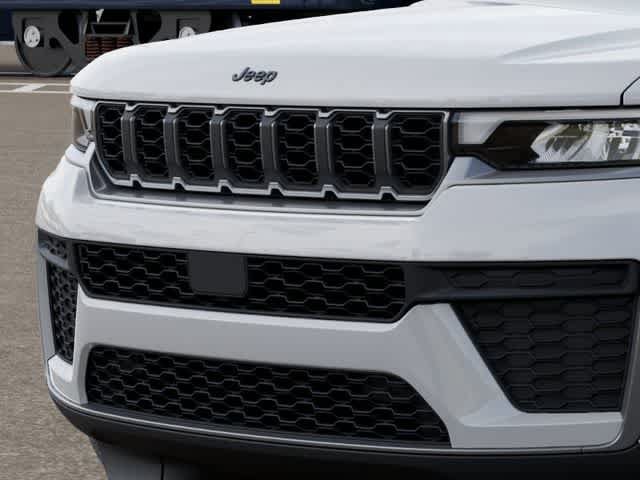 New 2026 Jeep Grand Cherokee Altitude AWD/4WD image 11