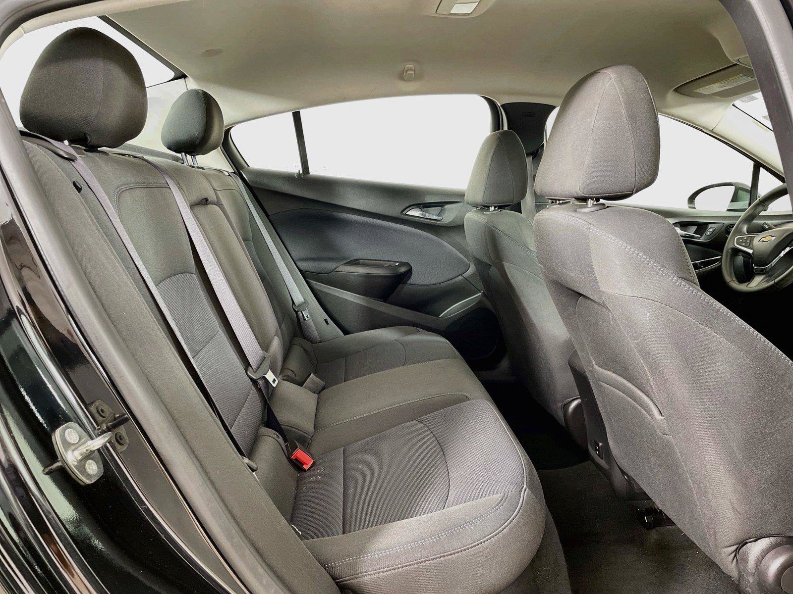 Used 2017 Chevrolet Cruze LT FWD image 24