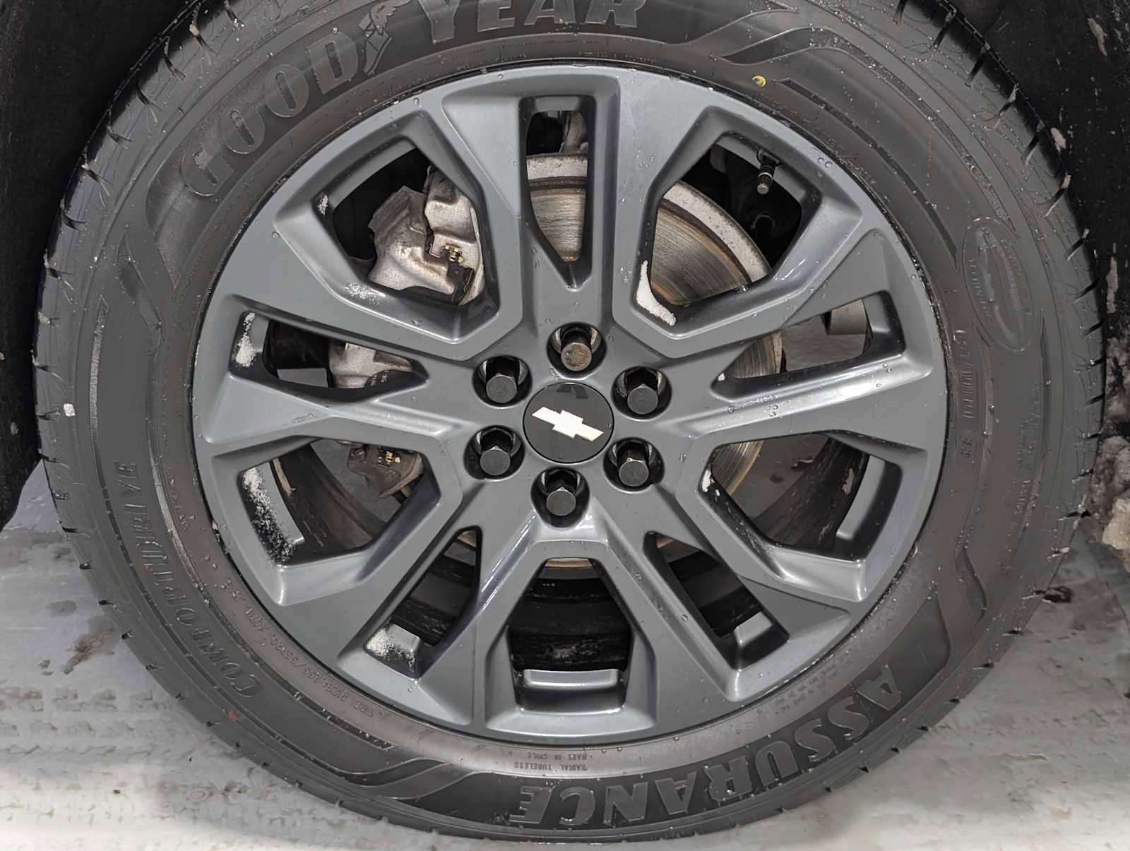 Certified 2021 Chevrolet Traverse RS image 3