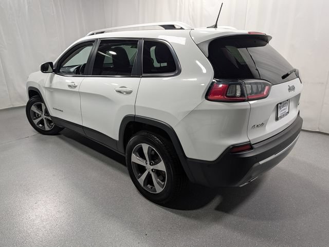 Used 2019 Jeep Cherokee Limited w/ Luxury Group AWD/4WD image 5