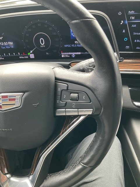 Used 2022 Cadillac Escalade Luxury image 29