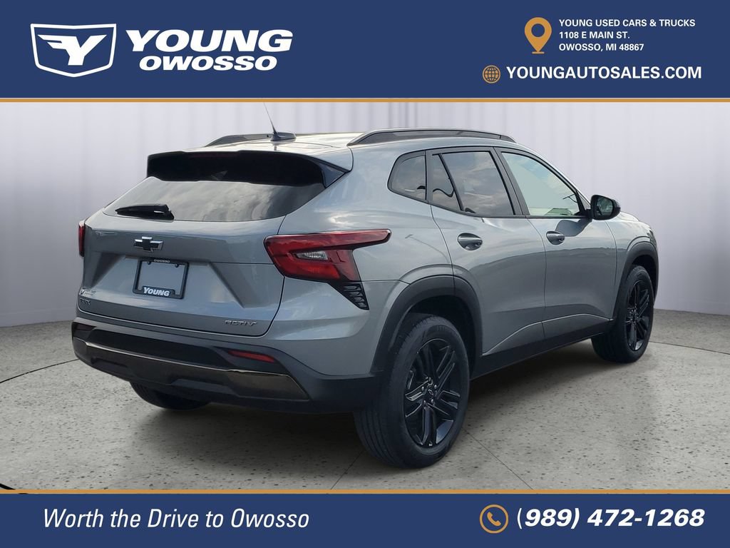Certified 2025 Chevrolet Trax ACTIV w/ Sunroof Package FWD image 3
