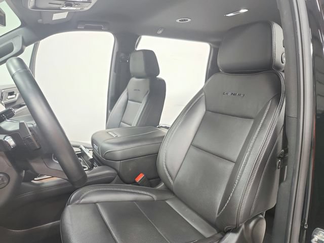 Used 2025 GMC Yukon XL Denali AWD/4WD image 19
