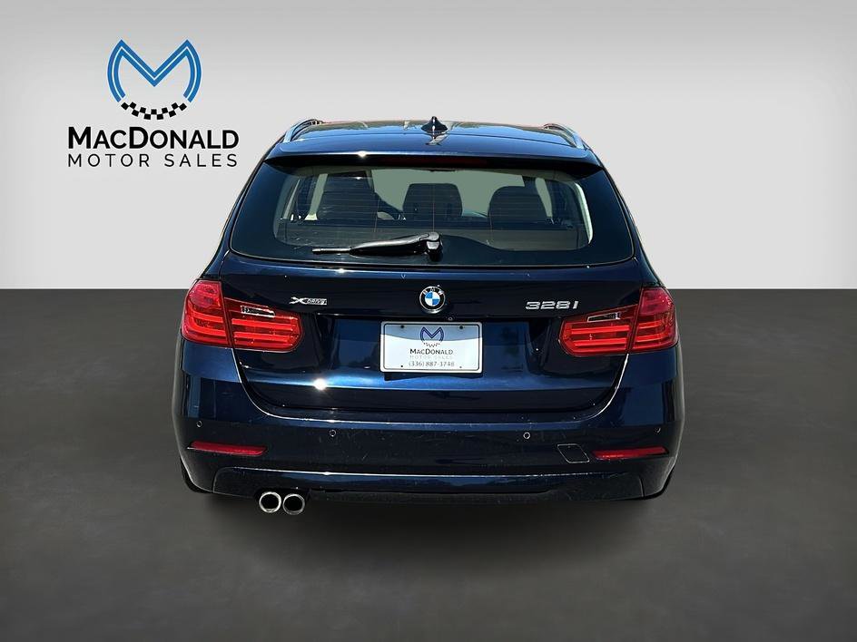 Used 2014 BMW 328i xDrive Wagon AWD/4WD image 6