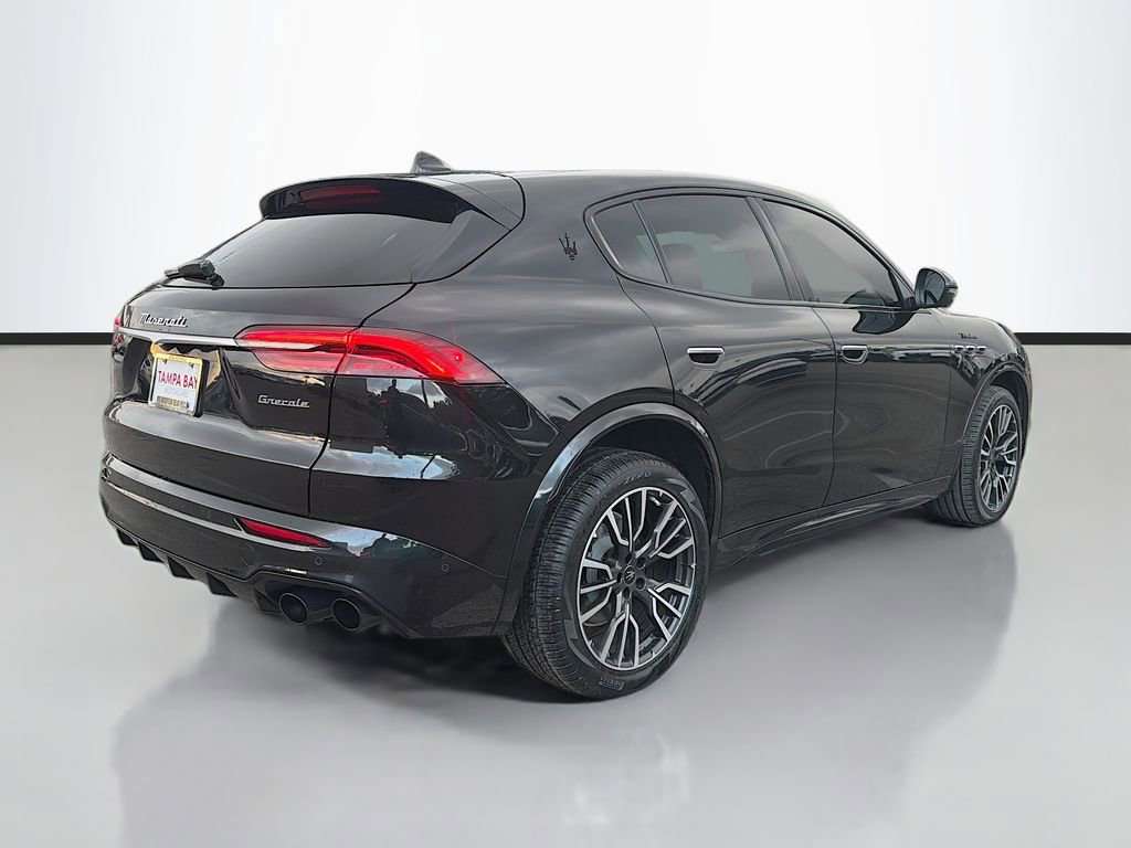 Used 2023 Maserati Grecale Modena image 3
