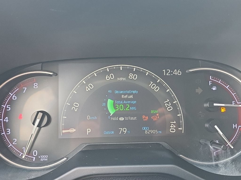 Used 2019 Toyota RAV4 Limited FWD image 20