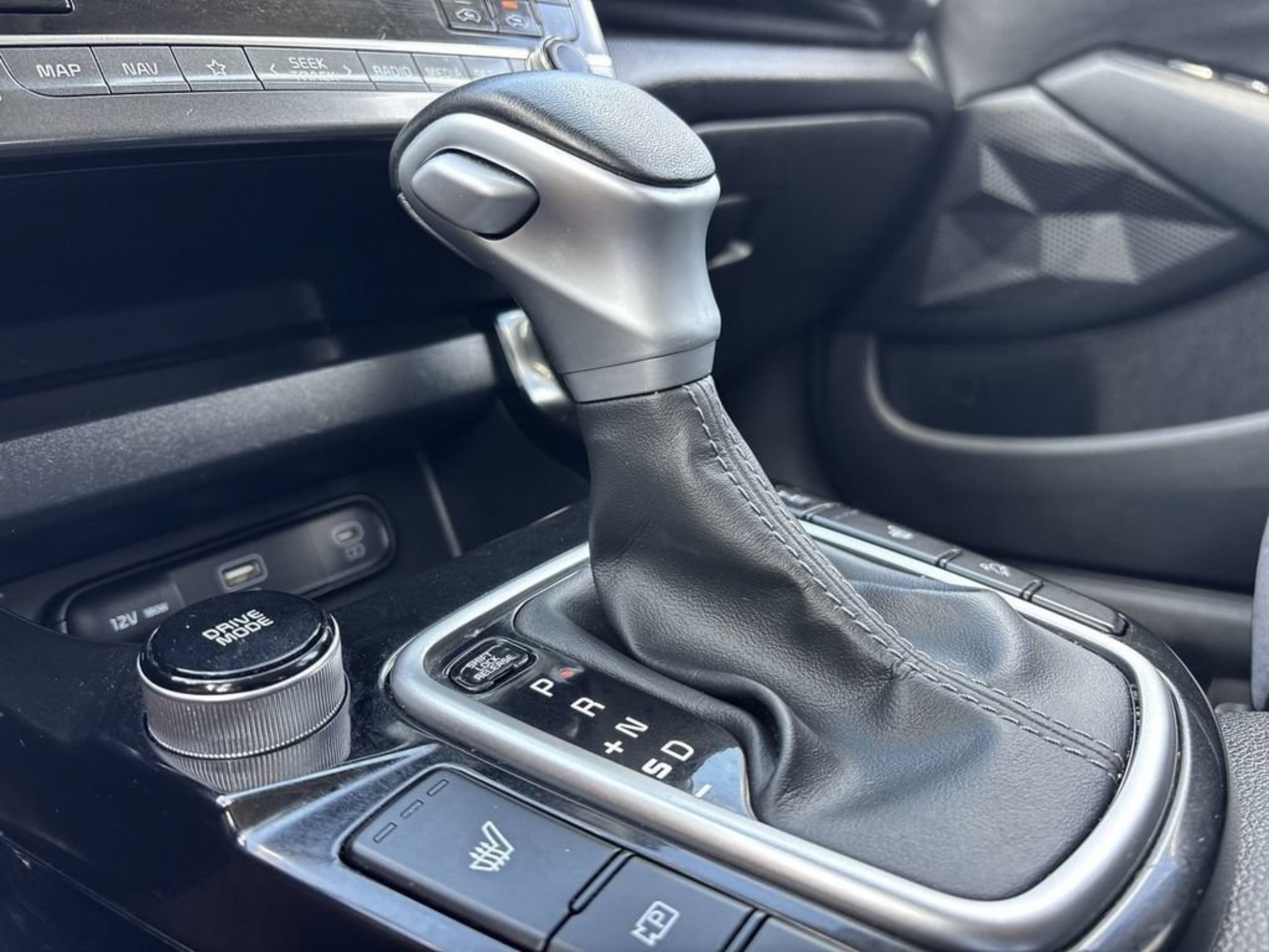 Used 2024 Kia Seltos X-Line AWD/4WD image 30