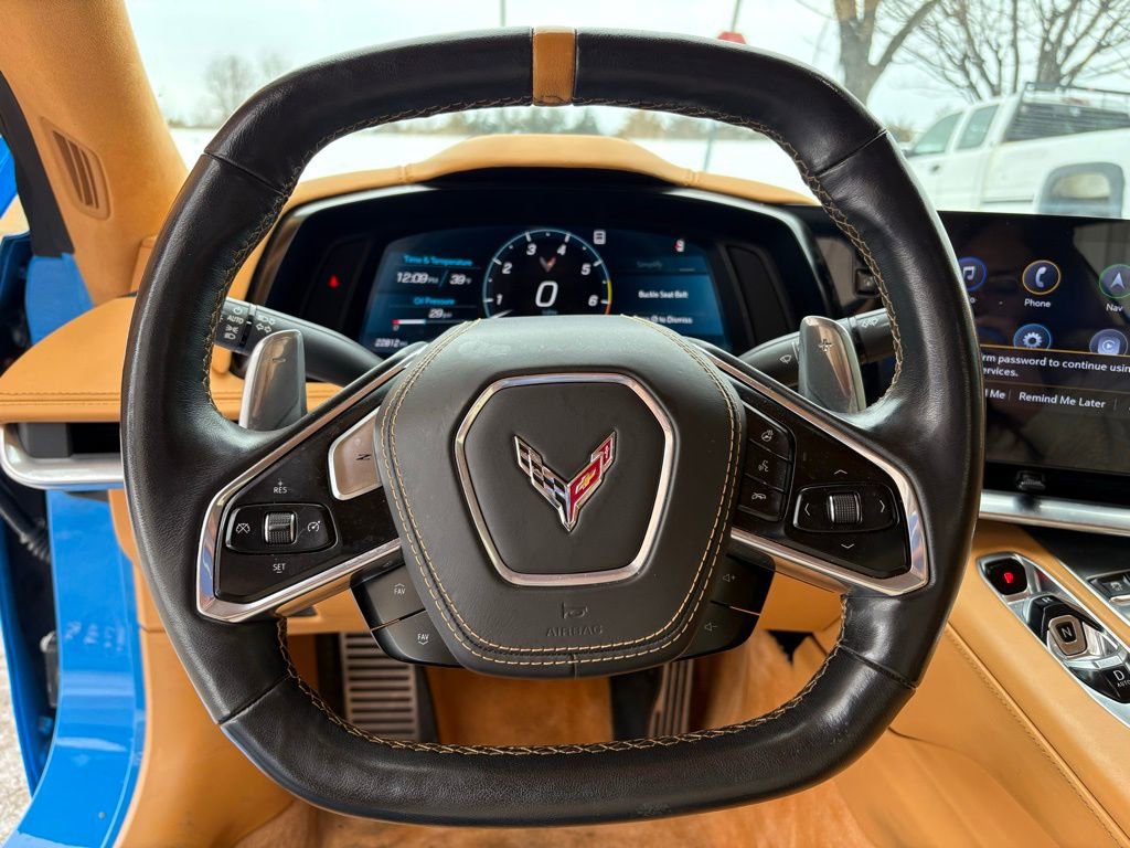 Used 2023 Chevrolet Corvette Stingray Premium Conv w/ Z51 Performance Package image 32