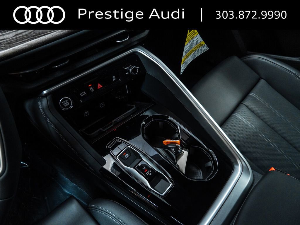 Used 2025 Audi Q5 Premium Plus w/ Premium Plus AWD/4WD image 19