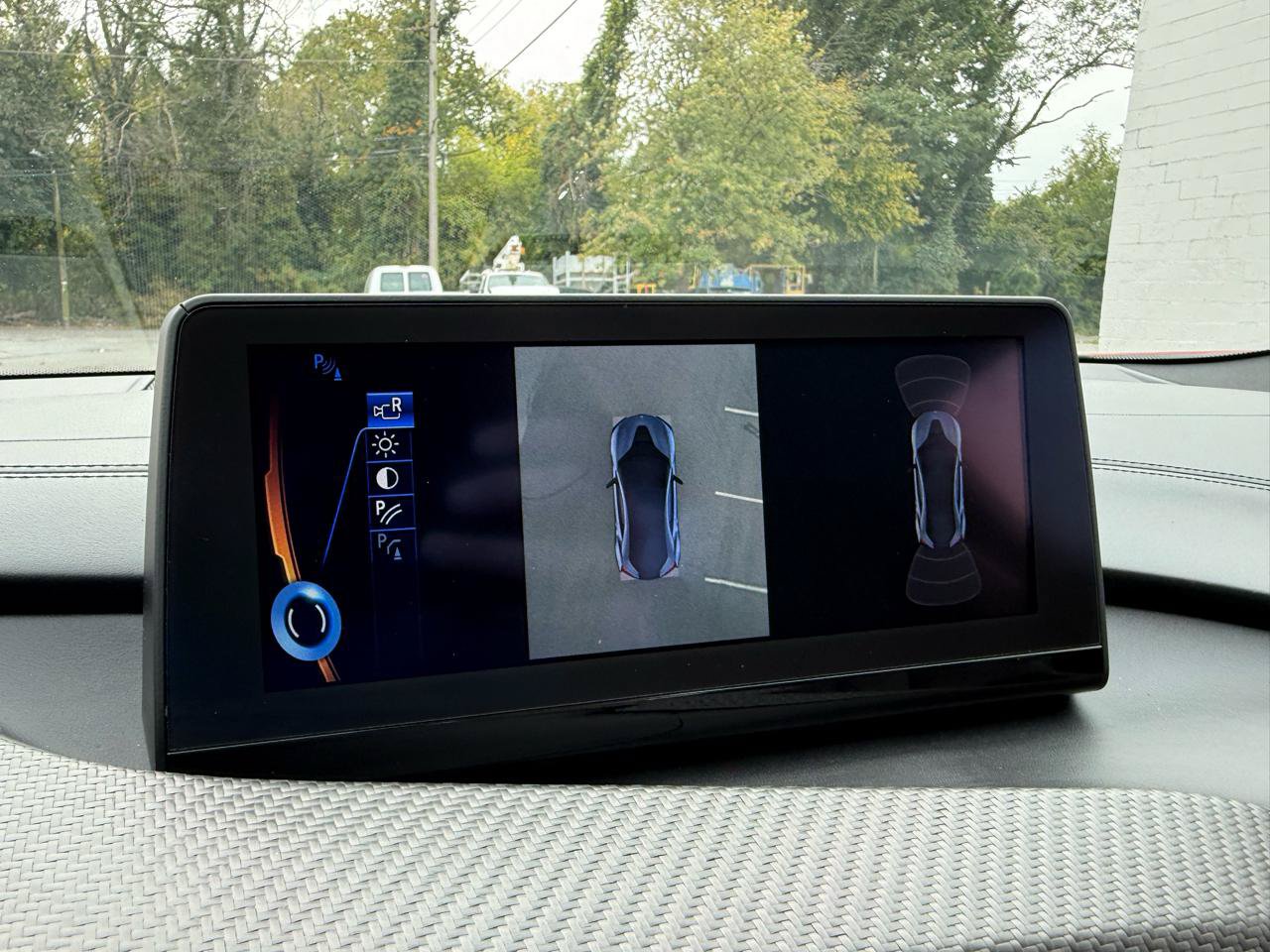 Used 2017 BMW i8 AWD/4WD image 10