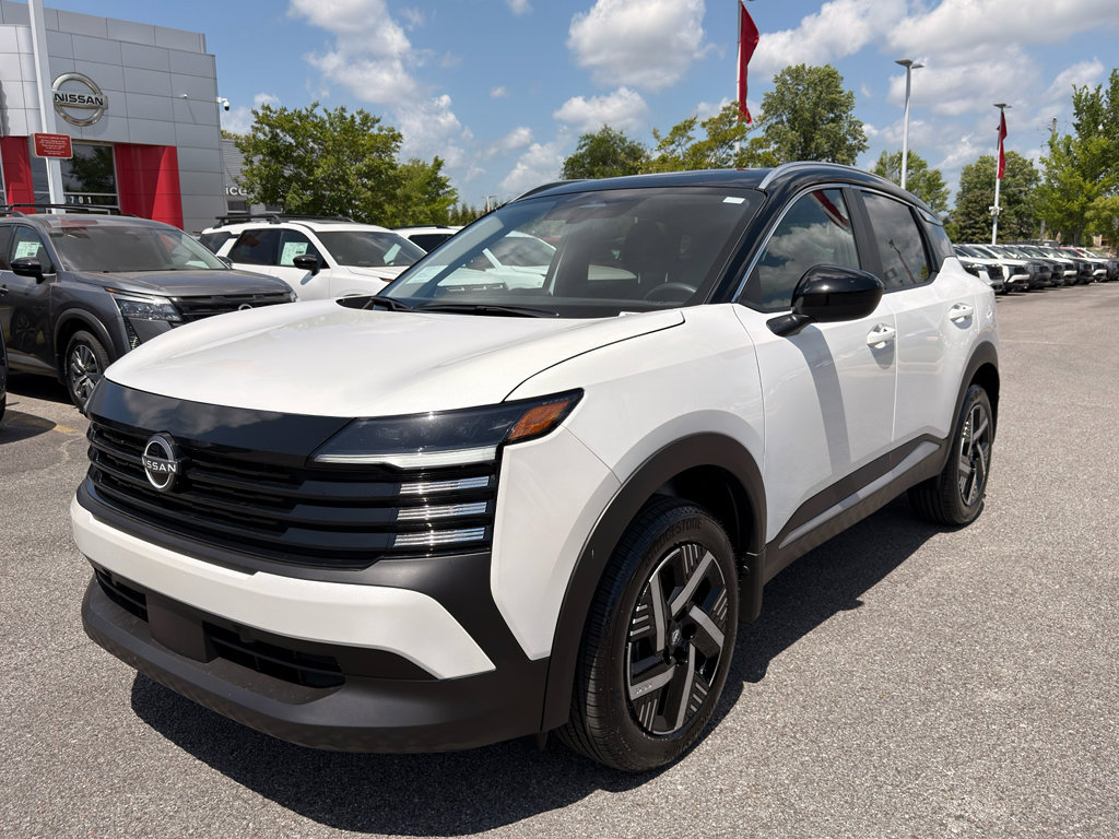 New 2026 Nissan Kicks SV image 8