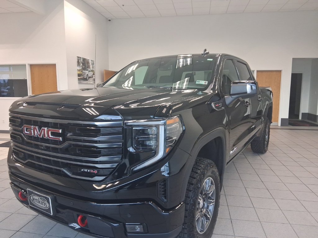 Used 2026 GMC Sierra 1500 AT4 AWD/4WD image 4
