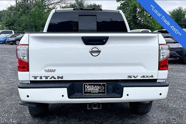Used 2021 Nissan Titan SV w/ SV Convenience Package AWD/4WD image 5