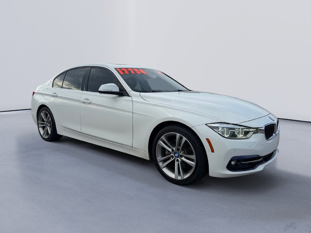 Used 2018 BMW 330e w/ Premium Package RWD image 1