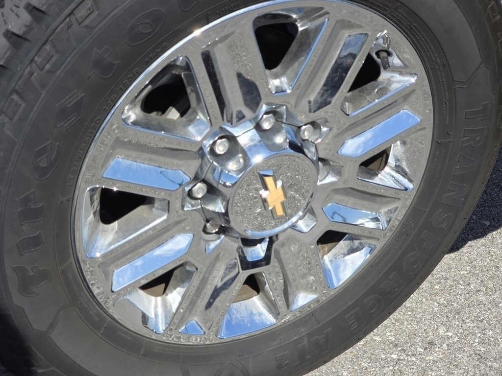 Used 2024 Chevrolet Silverado 3500 High Country AWD/4WD image 16