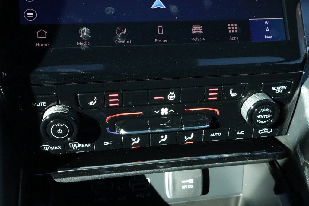New 2025 Jeep Grand Cherokee L Limited AWD/4WD image 8