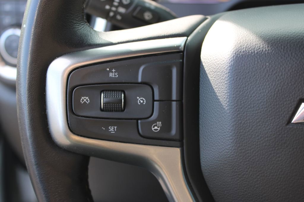 Used 2022 Chevrolet Silverado 2500 LTZ w/ Z71 Off-Road Package image 39