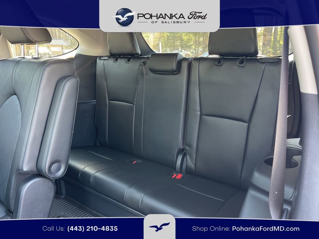 Used 2025 Toyota Highlander Platinum image 25