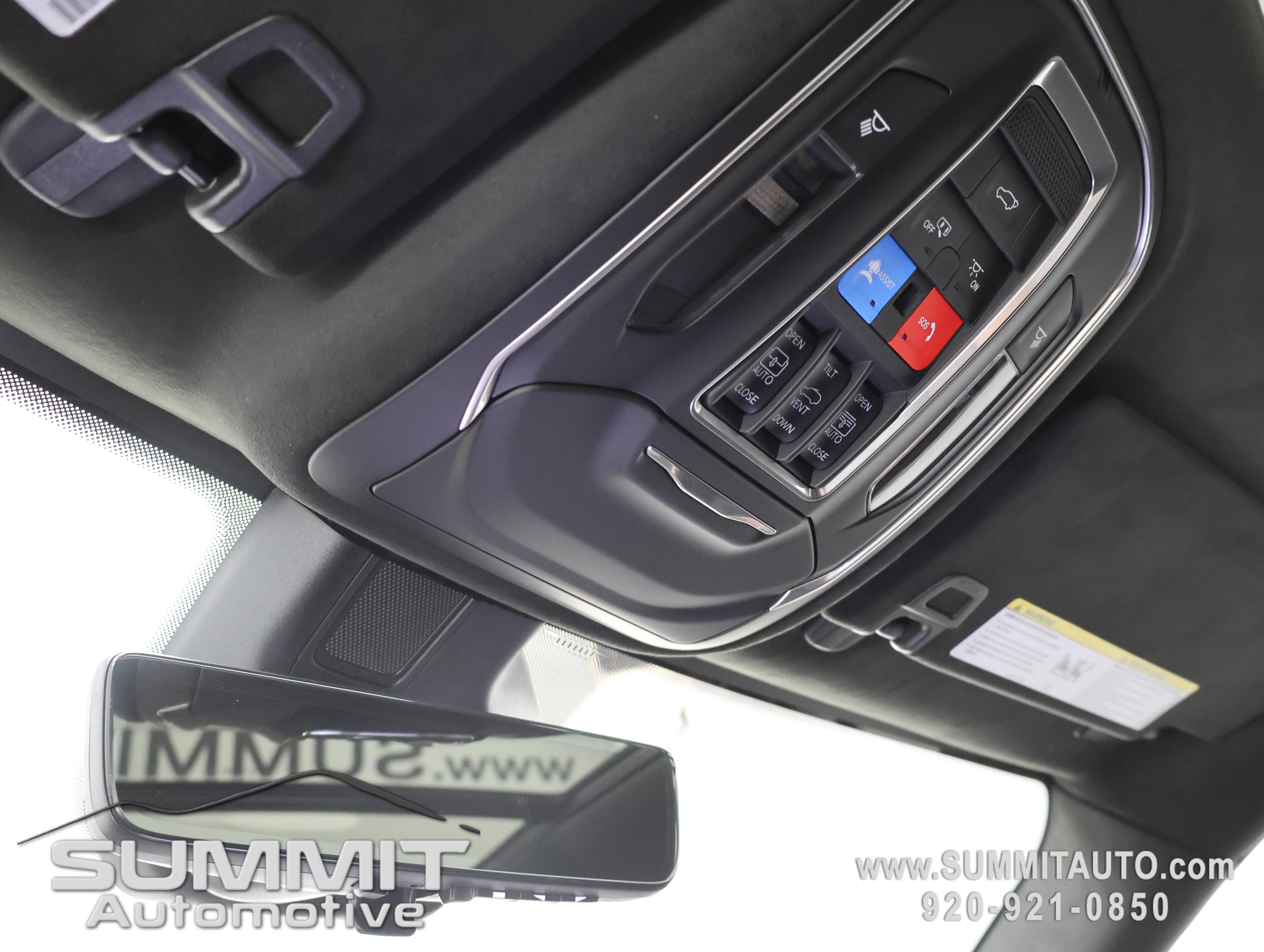New 2026 Jeep Grand Cherokee L Summit w/ Obsidian Package AWD/4WD image 12