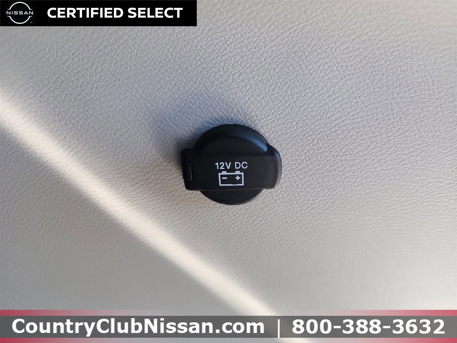 Used 2024 Chrysler Pacifica Touring-L image 29