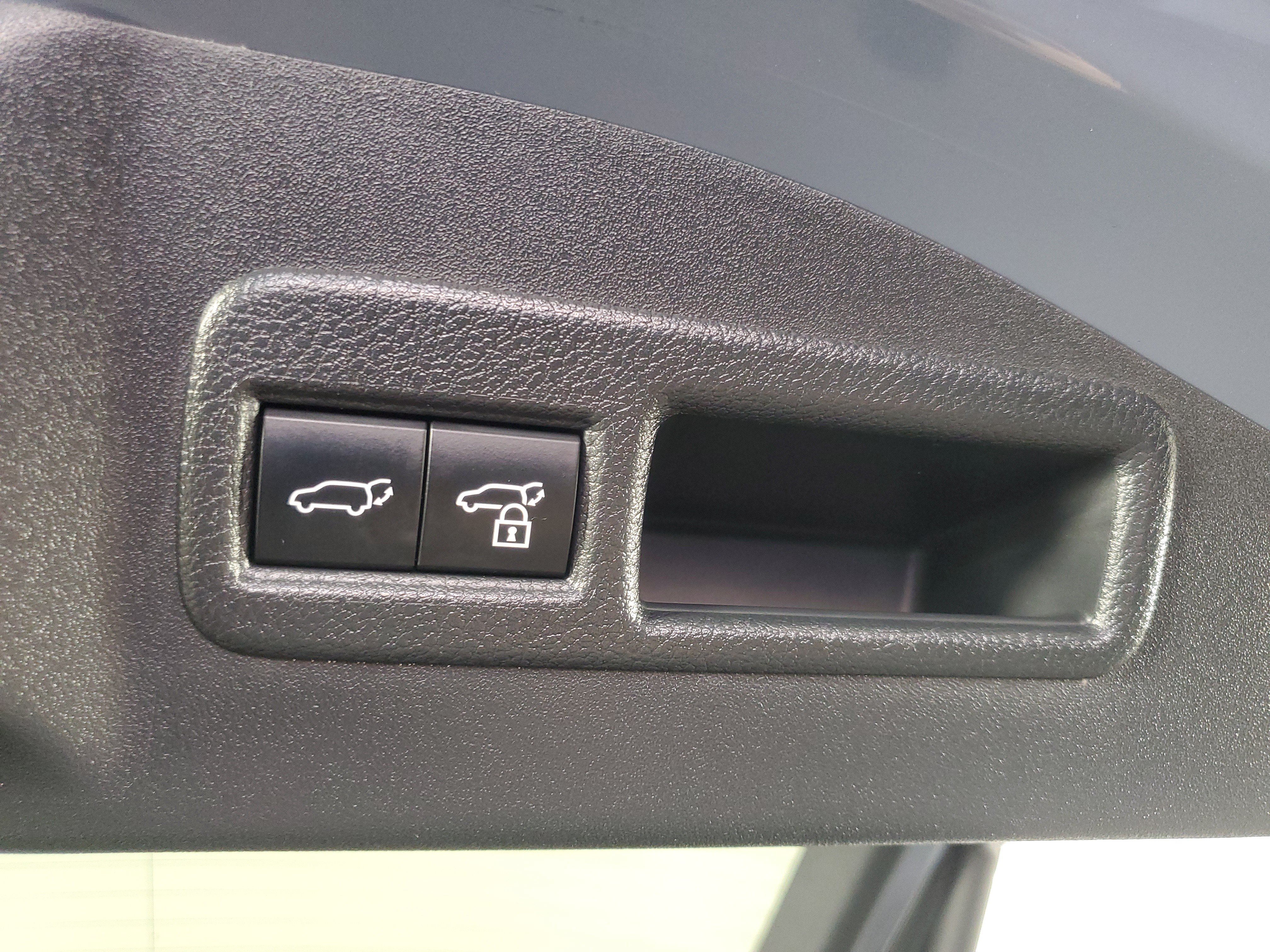 Used 2023 Subaru Solterra AWD image 20