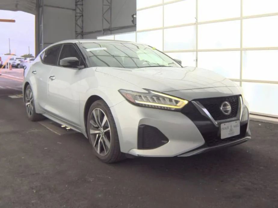 Used 2020 Nissan Maxima 3.5 S w/ Floor Mat Group FWD image 3