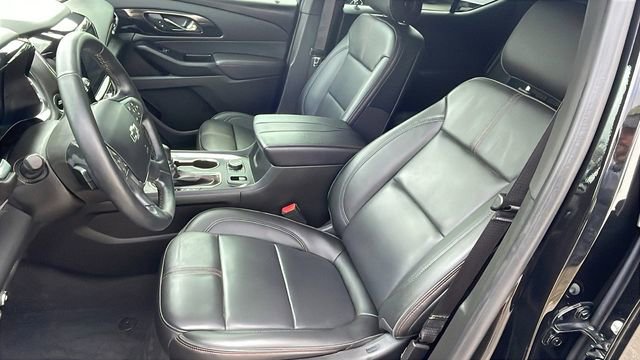 Used 2023 Chevrolet Traverse RS w/ LPO, Cargo Package image 11