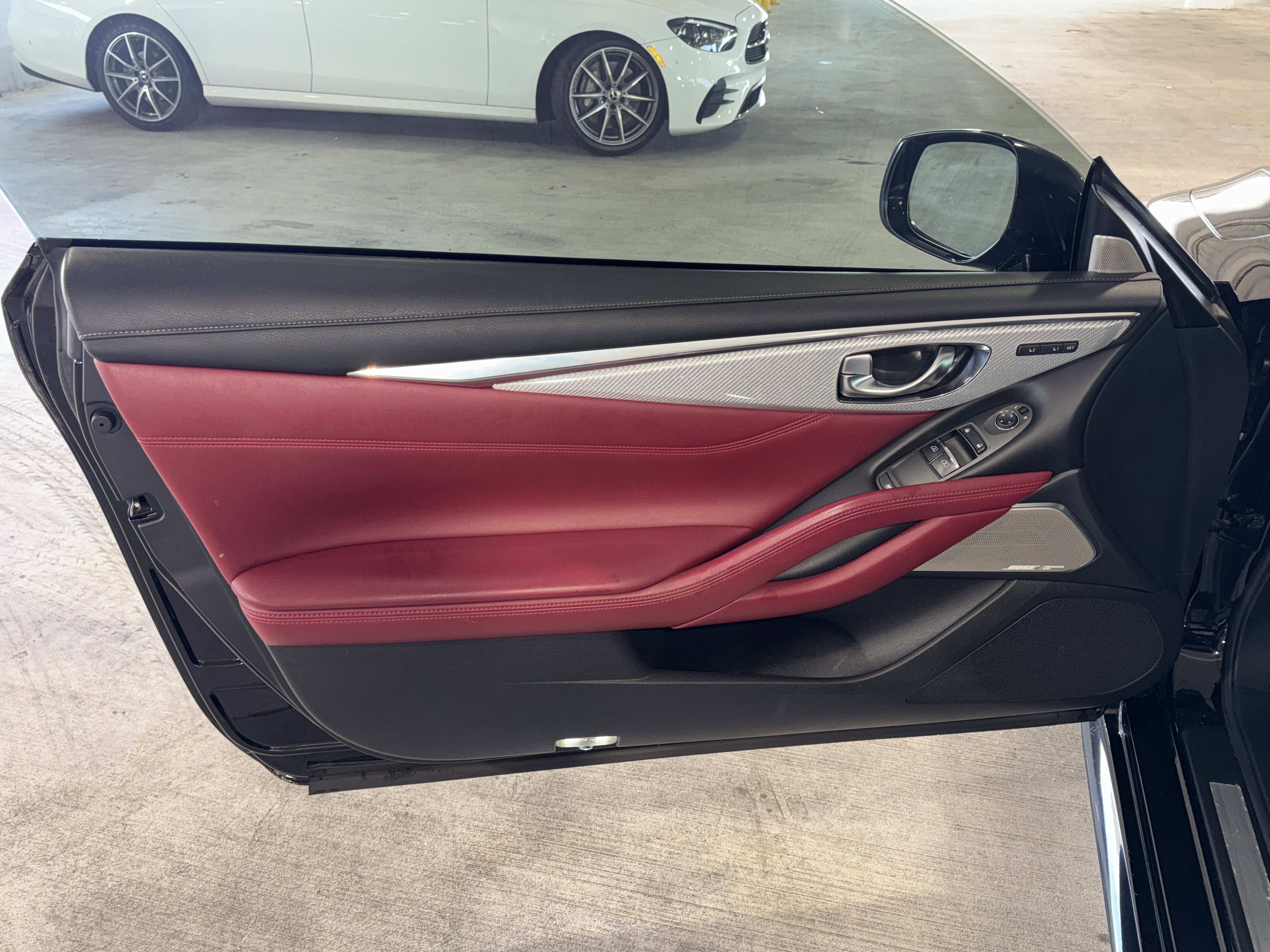 Used 2017 INFINITI Q60 Red Sport 400 image 13