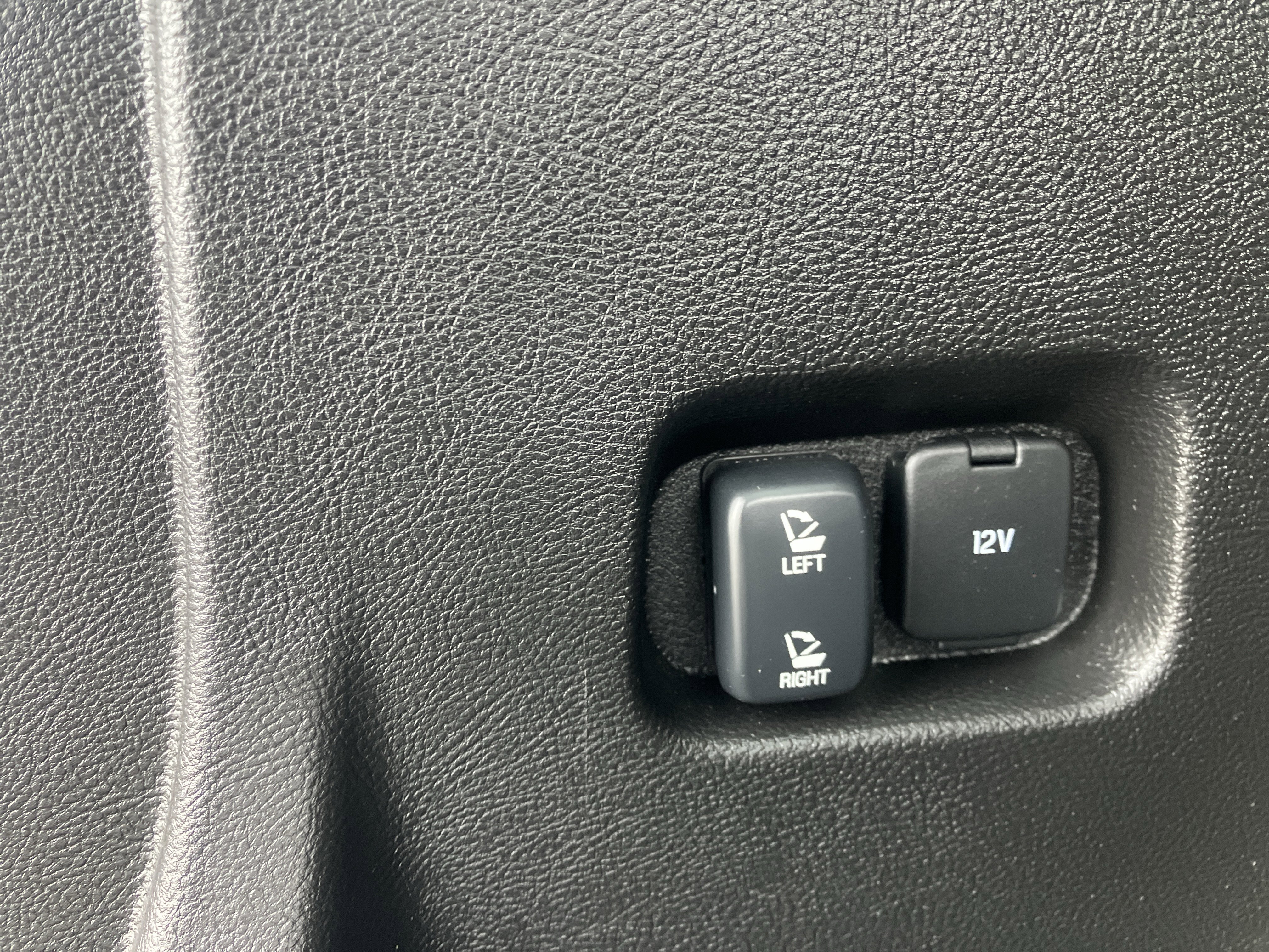 Certified 2024 Ford Edge SEL image 13