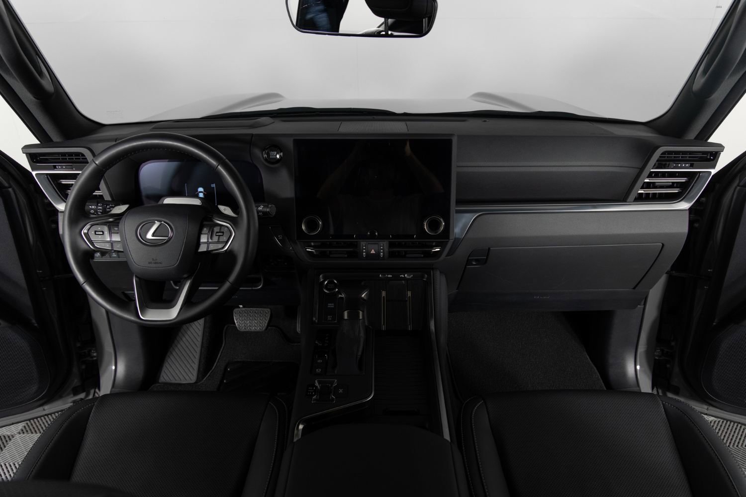 Used 2024 Lexus GX 550 w/ Accessory Package (2T) image 40