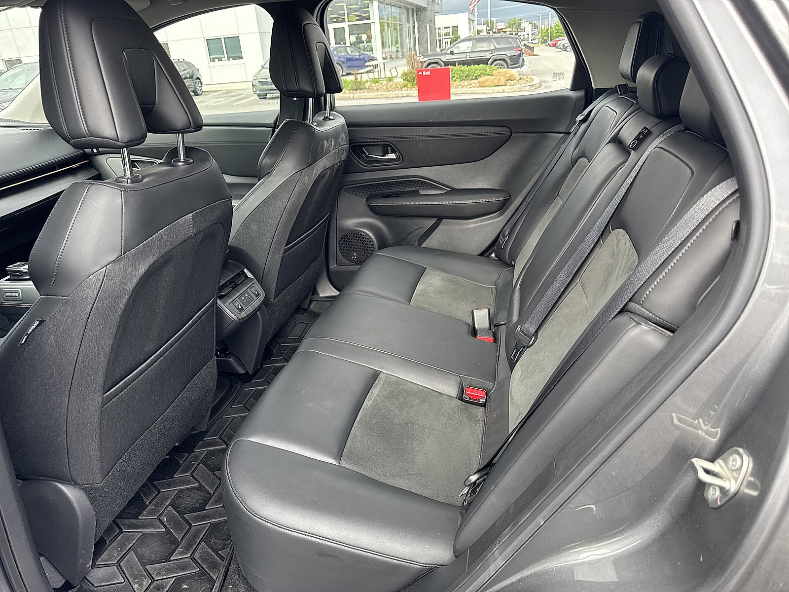 Certified 2023 Nissan Ariya AWD image 11