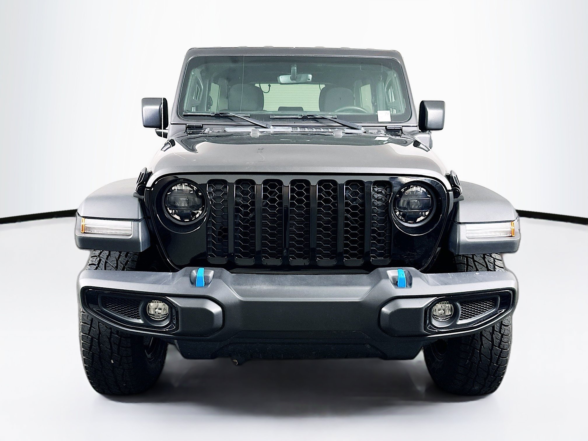 Used 2023 Jeep Wrangler Unlimited w/ 8.4" Radio Group AWD/4WD image 2