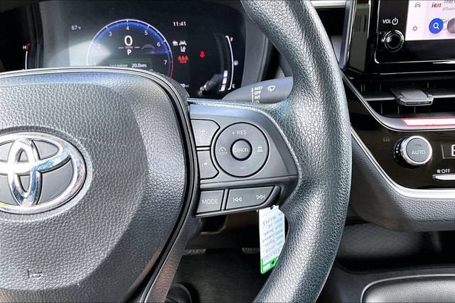 Used 2026 Toyota Corolla LE FWD image 21