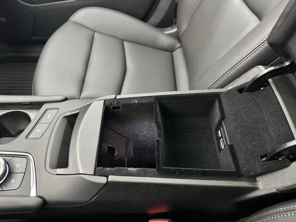 Used 2025 Cadillac XT6 Luxury w/ LPO, Floor Liner Package image 33
