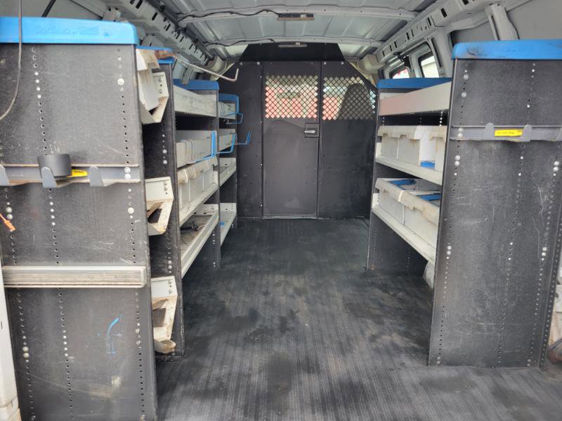 Used 2016 Chevrolet Express 2500 image 11