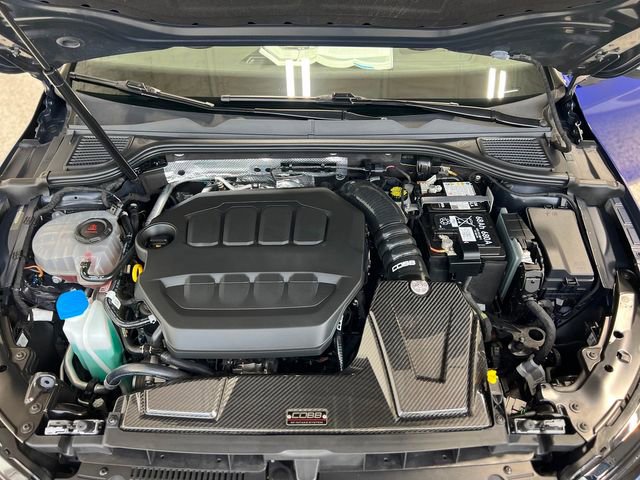 Used 2024 Volkswagen Golf R image 51