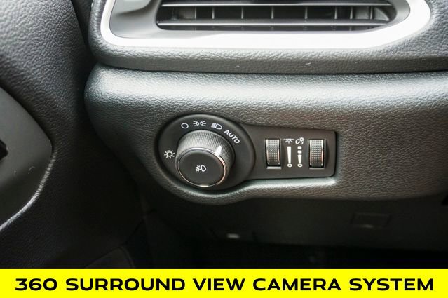 New 2026 Chrysler Pacifica Select w/ S Appearance Package image 27