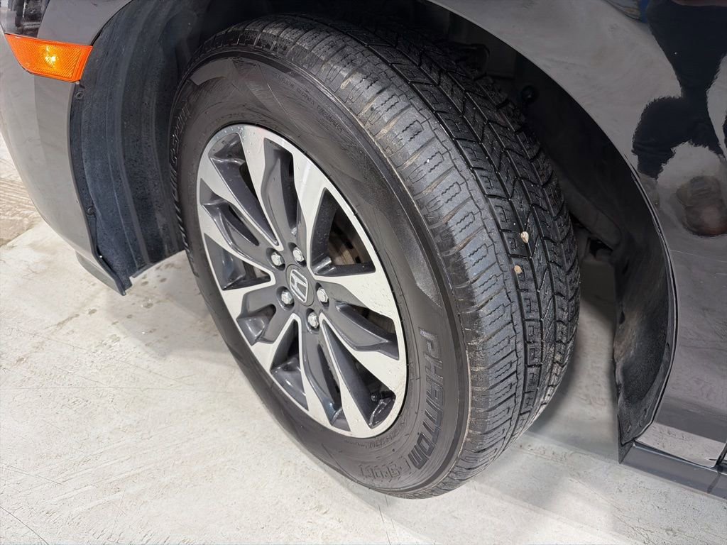 Used 2024 Honda Odyssey EX-L image 21