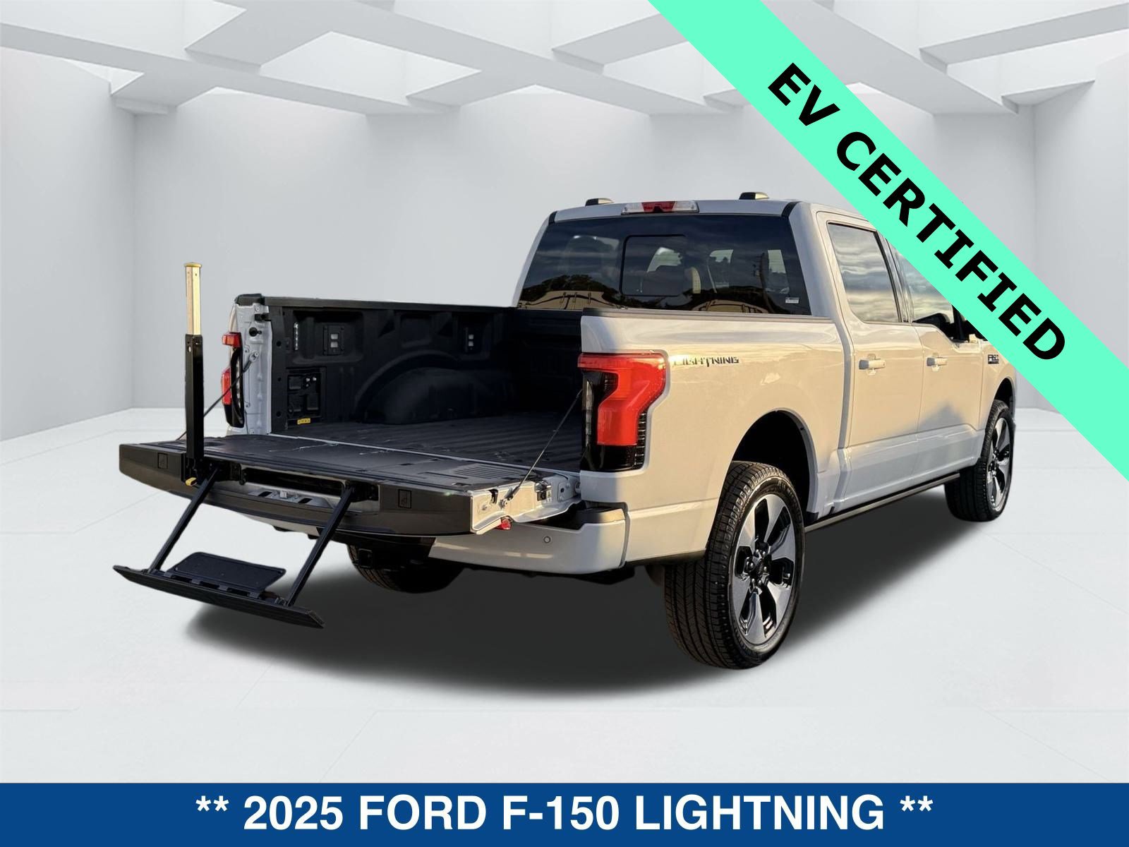 Certified 2025 Ford F150 Lightning Platinum image 13
