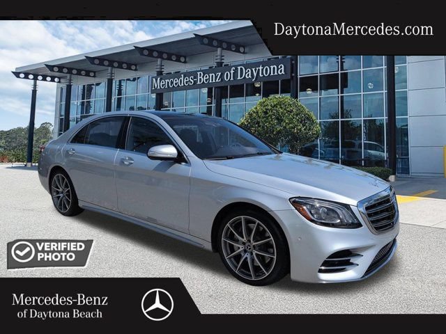 Used 2020 Mercedes-Benz S 560 4MATIC Sedan image 1
