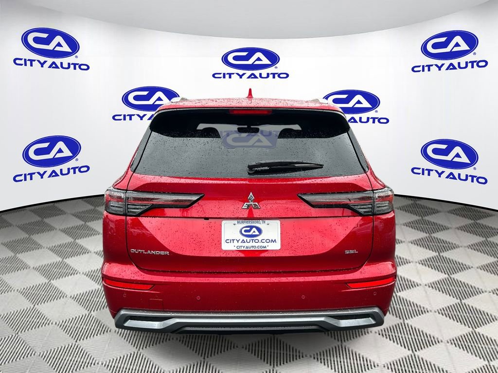 New 2025 Mitsubishi Outlander SEL image 4