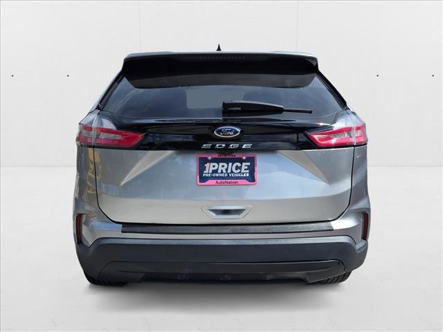 Used 2023 Ford Edge SE image 6