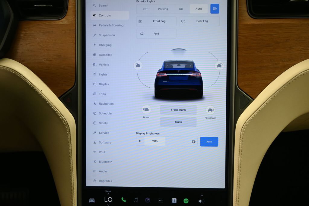 Used 2020 Tesla Model X Long Range AWD/4WD image 14