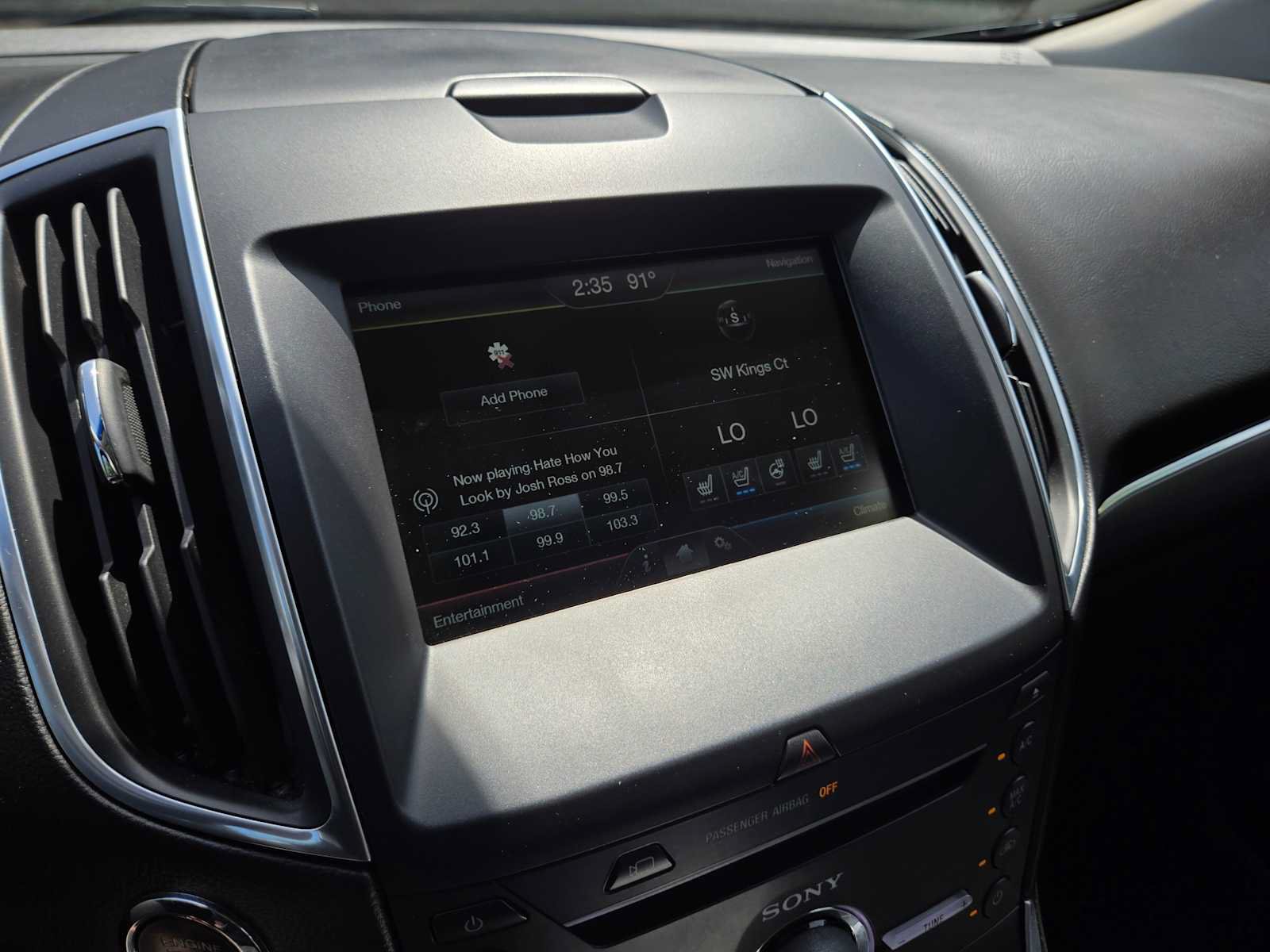 Used 2015 Ford Edge Titanium w/ Equipment Group 302A AWD/4WD image 25